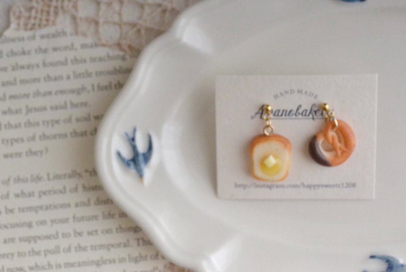 earring / miniature bread - ต่างหู - ดินเหนียว สีนำ้ตาล