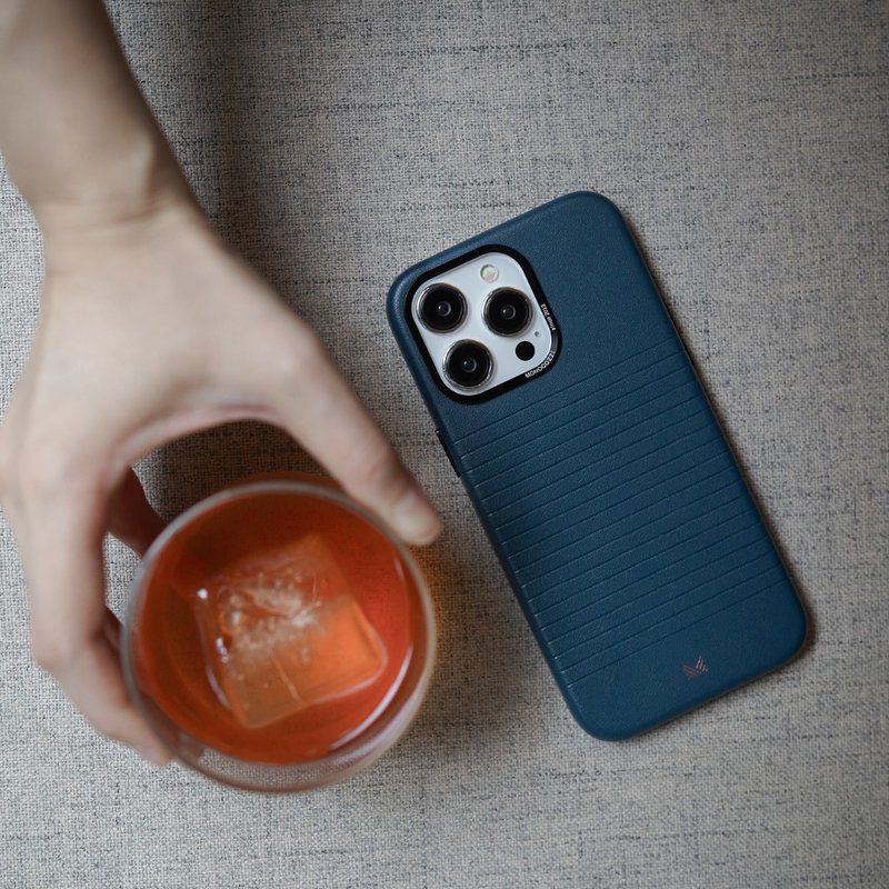 iPhone 15 | LUCID Refined | Magsafe兼容可生物化解皮革外殼 - 其他 - 樹脂 綠色