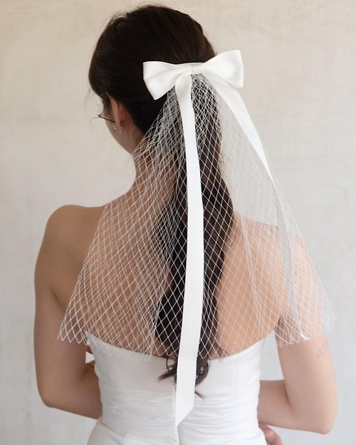 phachas-bridal Claire White Net Bow