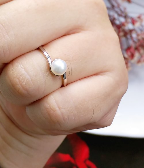 Vintage avon 2025 pearl ring