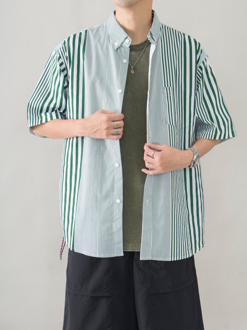 SHIRTS Japanese casual short-sleeved shirt summer cool color matching striped loose design trend - เสื้อเชิ้ตผู้ชาย - ผ้าฝ้าย/ผ้าลินิน สีเขียว