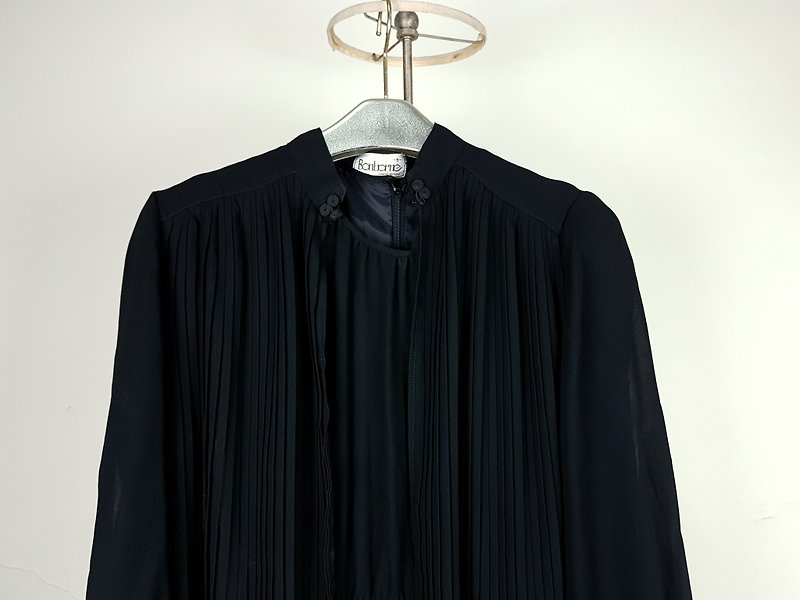 Gecko - Japan - lady complete black vintage dress - One Piece Dresses - Polyester 