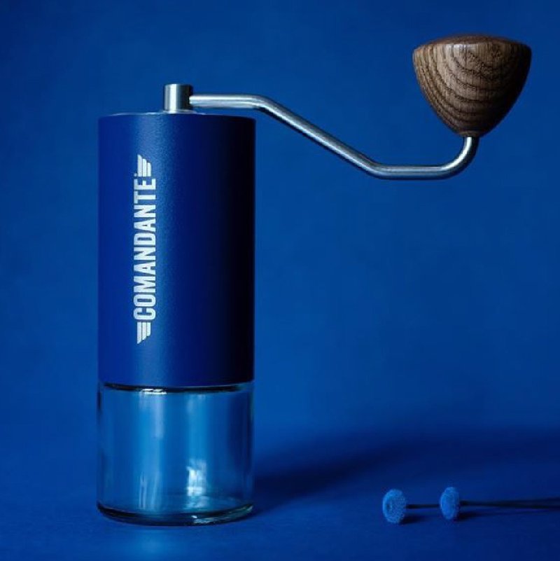【德國】COMANDANTE頂級手搖磨豆機(COBALT)(極致藍) - 咖啡壺/手沖壺 - 不鏽鋼 藍色