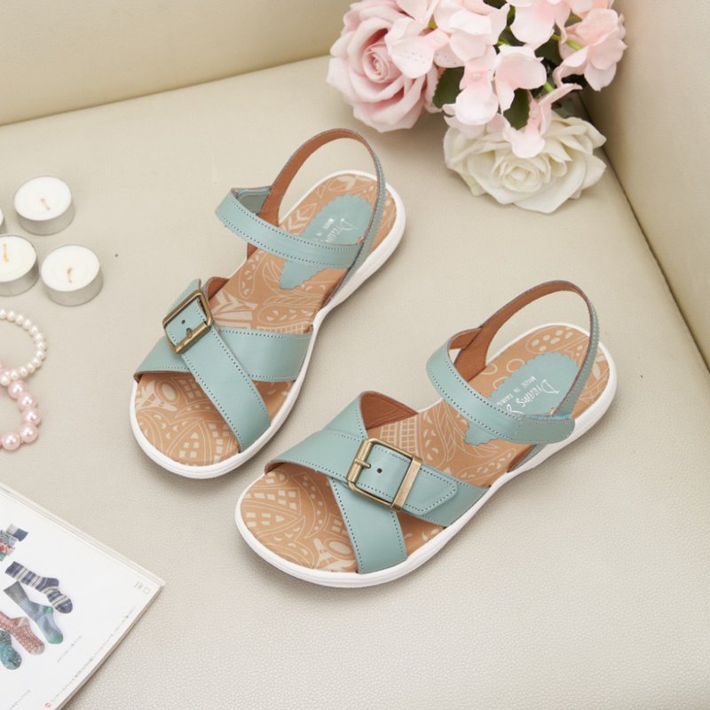 Lightweight_Cross strap buckle flat sandals blue - รองเท้ารัดส้น - หนังแท้ สีน้ำเงิน