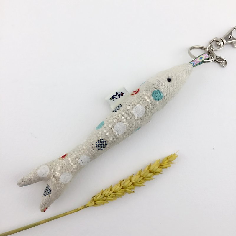 Fish fish charm / key ring - there are fish every year - Charms - Cotton & Hemp 