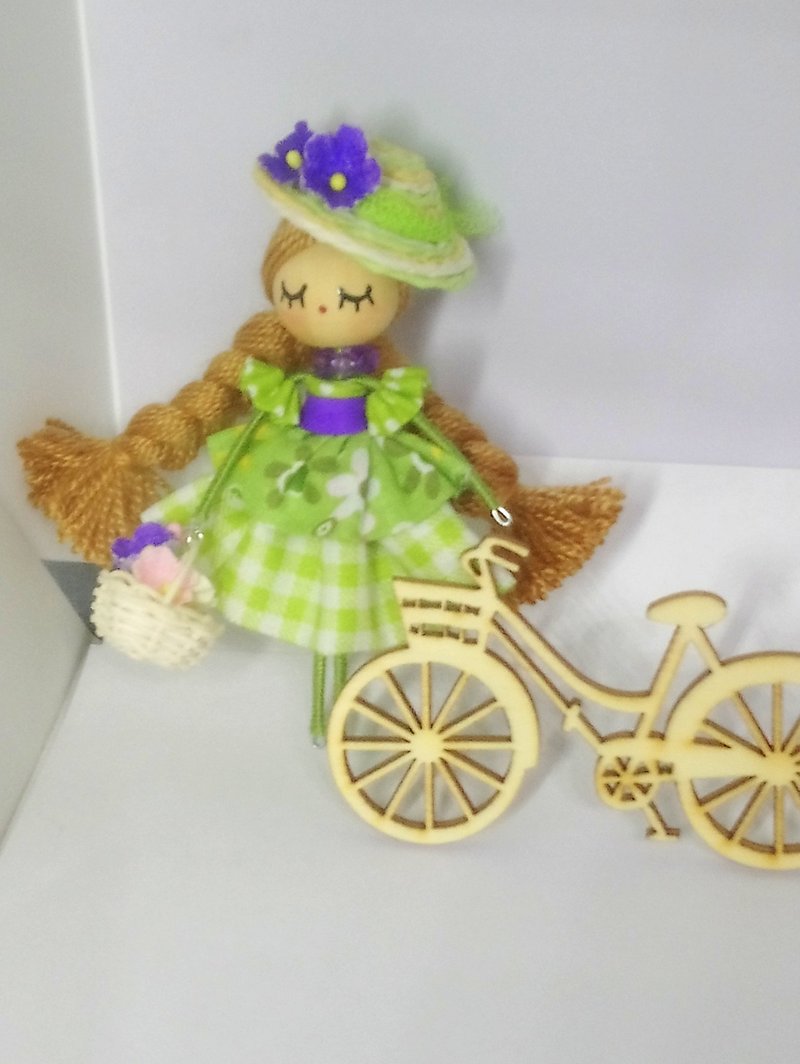 Brooch doll - เข็มกลัด - ไม้ สีดำ