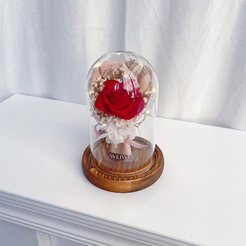 WEIWEI FLOWER 威威花藝設計 母親節禮盒/客製化禮物 LED玫瑰小花束永生花玻璃鐘罩-寶石紅