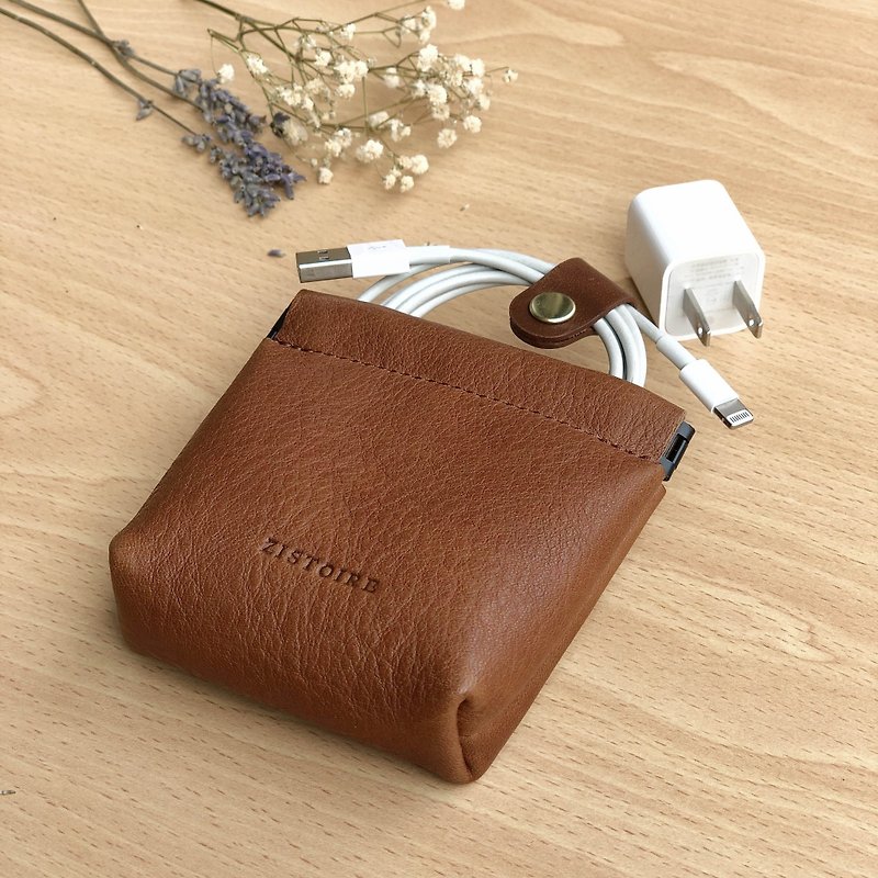 [Glamor] ZiBAG-037L / spring charging bag / brown BROWN - กระเป๋าเครื่องสำอาง - หนังแท้ 