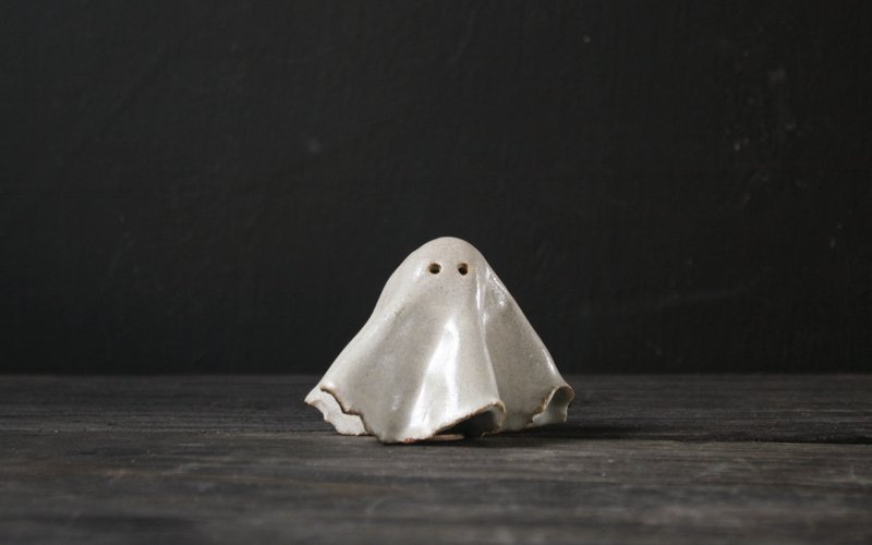 Classic ghost (height 5.2cm ceramic doll) - ตุ๊กตา - ดินเผา ขาว
