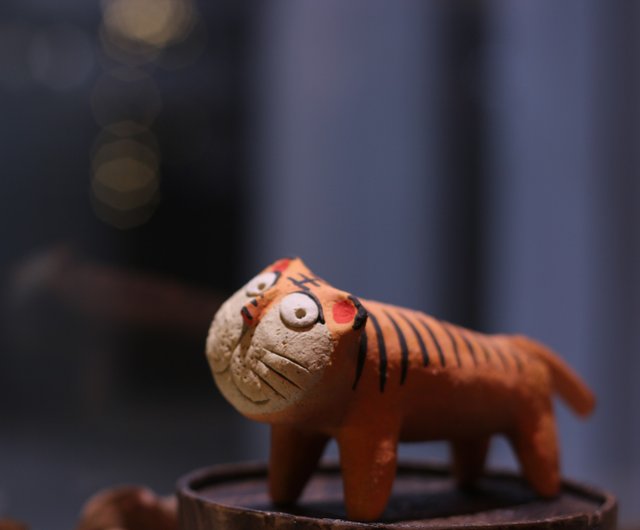 Dumb tiger - Shop meqi Items for Display - Pinkoi