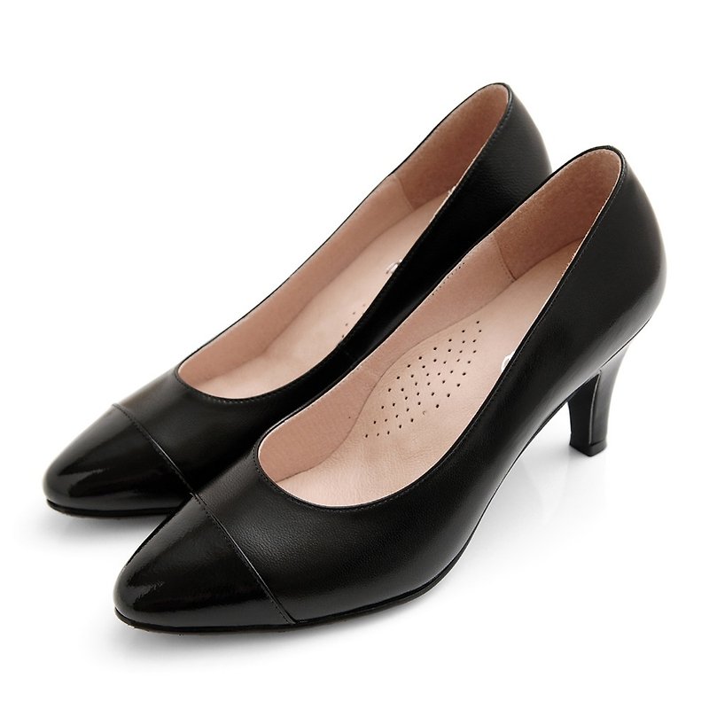 Elegant black full leather color matching pointed high heels made in MIT Taiwan - รองเท้าส้นสูง - หนังแท้ 