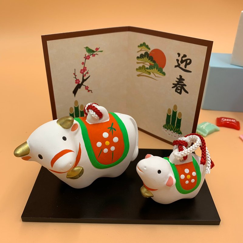 【招福干支】開運干支 生肖牛 緣起物 土鈴 大牛帶小牛 - 擺飾/家飾品 - 陶 白色