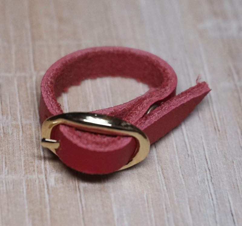 Sienna Leather Ring - แหวนทั่วไป - หนังแท้ สีแดง