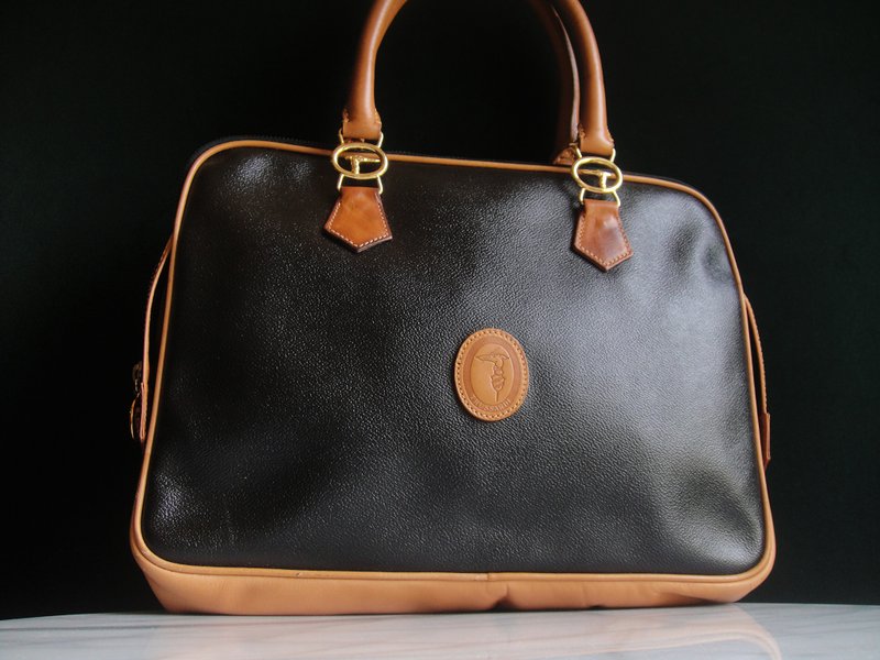 【老時光 OLD-TIME】早期二手老包TRUSSARDI手提包公事包 - 手提包/手提袋 - 其他材質 多色