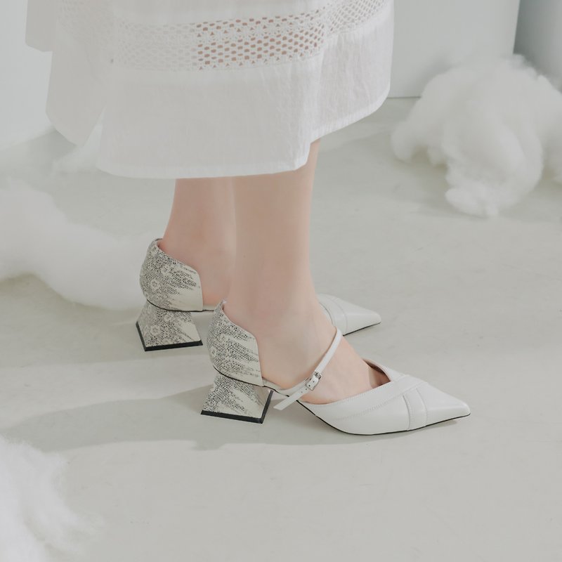 Staggered Stitching - Thin Strap Pointed Toe Block Heels - Pattern Color - รองเท้าส้นสูง - หนังแท้ ขาว