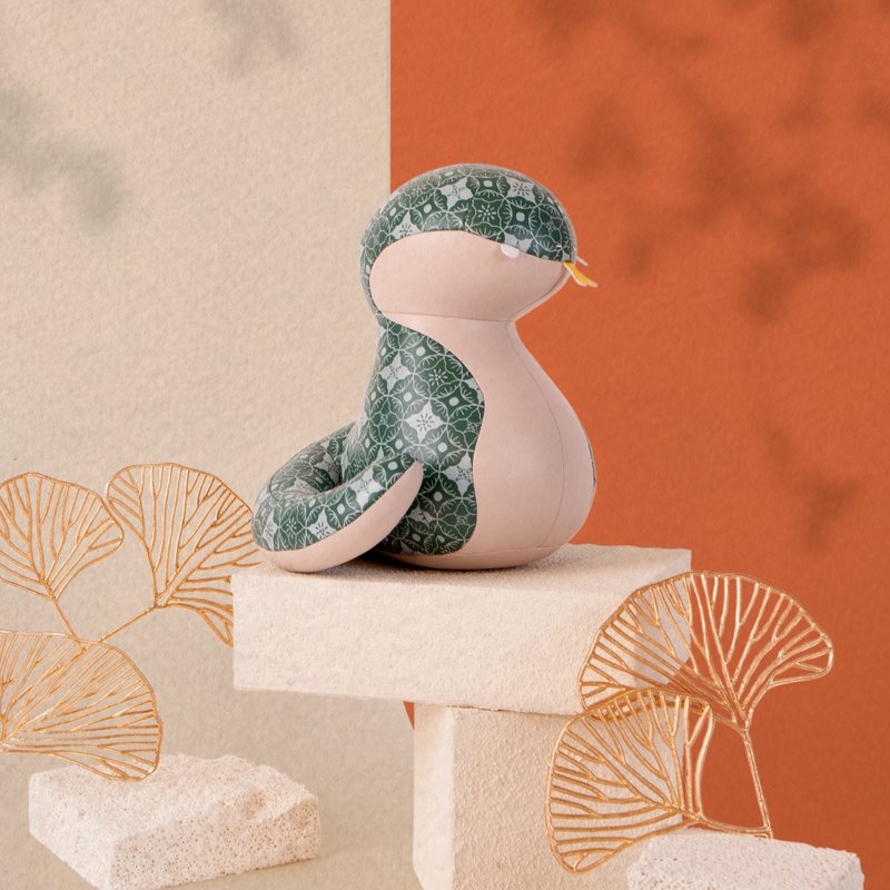 【 書擋 】花開富貴蛇 Snake Nick 皮革擺飾 | 生肖 開運禮物 - 擺飾/家飾品 - 人造皮革 多色