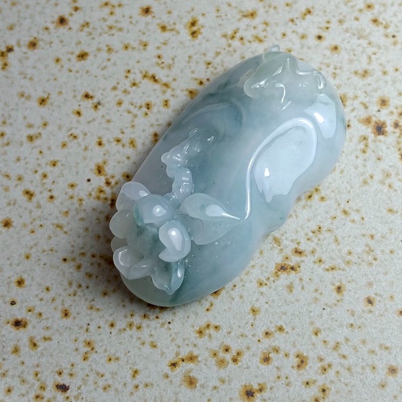 J0230天然翡翠A貨 . 冰糯緬天藍蓮花.鵬程萬里.掛飾. - 擺飾/家飾品 - 玉石 