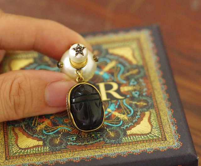 正規品 DIOR パール スカラベ ゾウ ブラックストーン ドロップピアス