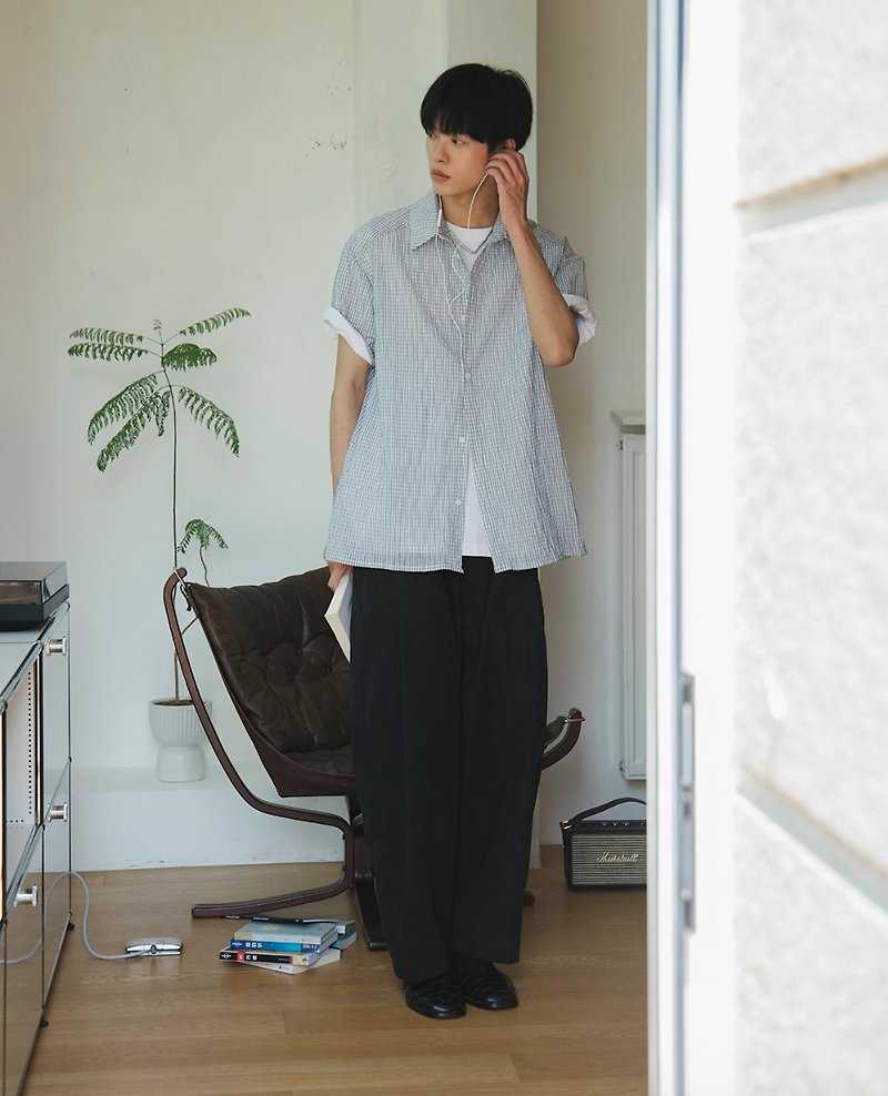 日本のレトロなブルーチェック柄半袖シャツ - シャツ メンズ - その他の素材 ブルー