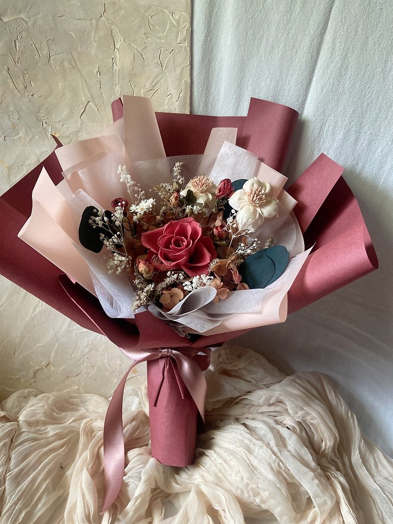 韓式裸紅玫瑰永生花束 - 乾燥花/永生花 - 植物．花 