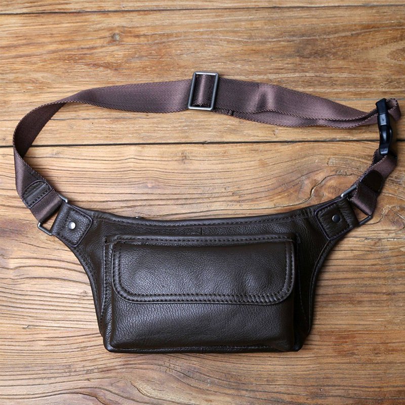 Cowhide men's chest bag, casual crossbody bag, mobile phone waist bag - กระเป๋าแมสเซนเจอร์ - หนังแท้ สีนำ้ตาล