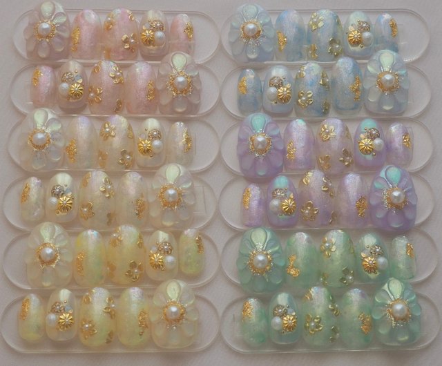 ぷっくりフラワー　ニュアンス　グリーン　水引き　うねうね　ミラー　成人式　振袖 現品）ジェルネイルチップ 成人式 振袖 菊 マグネット 水引き 青 黄色