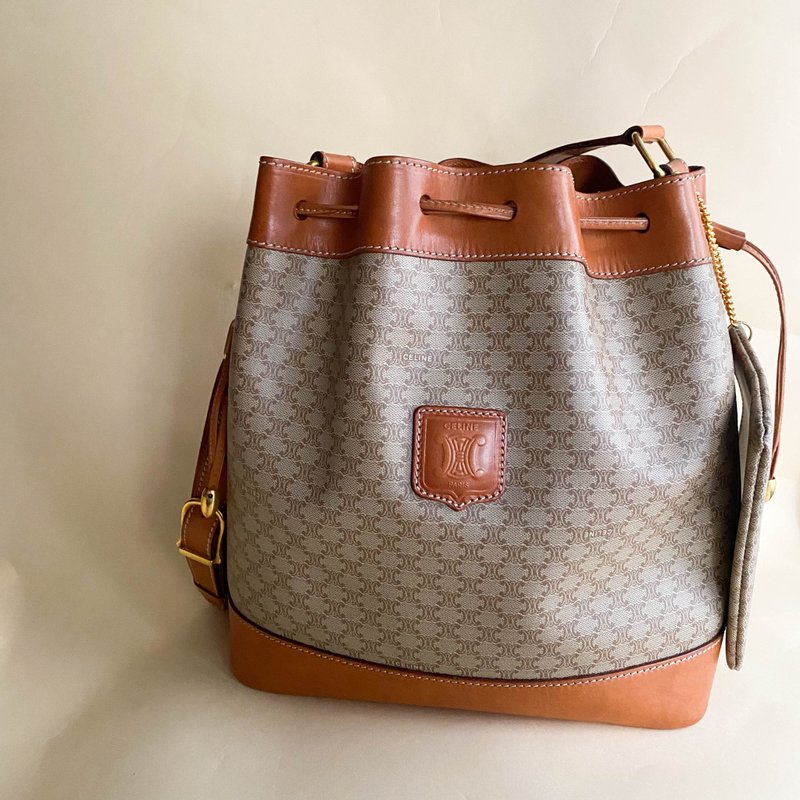 中古包Celine賽琳|水桶包|索繩包|中古包|女友禮物|側背包Bucket - 束口袋/束口背包/水桶包 - 真皮 咖啡色