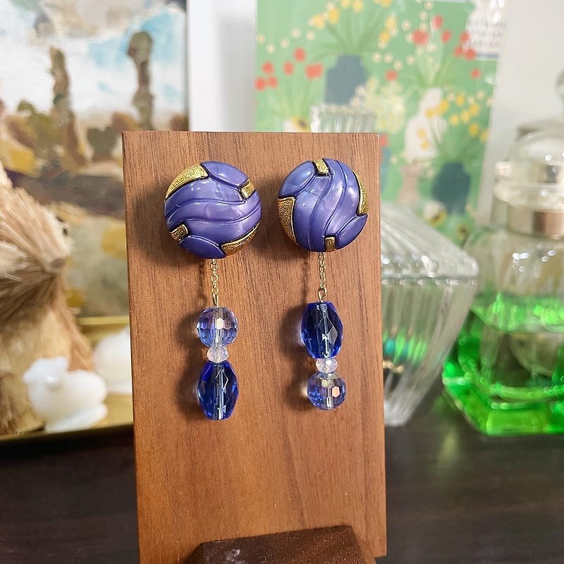 Button modified sapphire blue gold edge water ripple three-color crystal beads 14K chain pendant earrings - ต่างหู - โลหะ สีน้ำเงิน