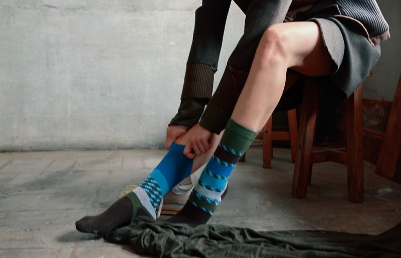 socks_breeze / irregular / socks / stripes / - ถุงเท้า - ผ้าฝ้าย/ผ้าลินิน สีเขียว
