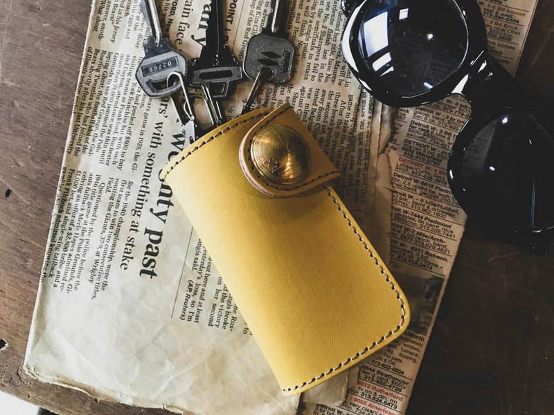 TWOFOLD Mustard color and wasabi color Two-fold key case with card pocket TFK-YO-HAh - Keychains - Genuine Leather Yellow