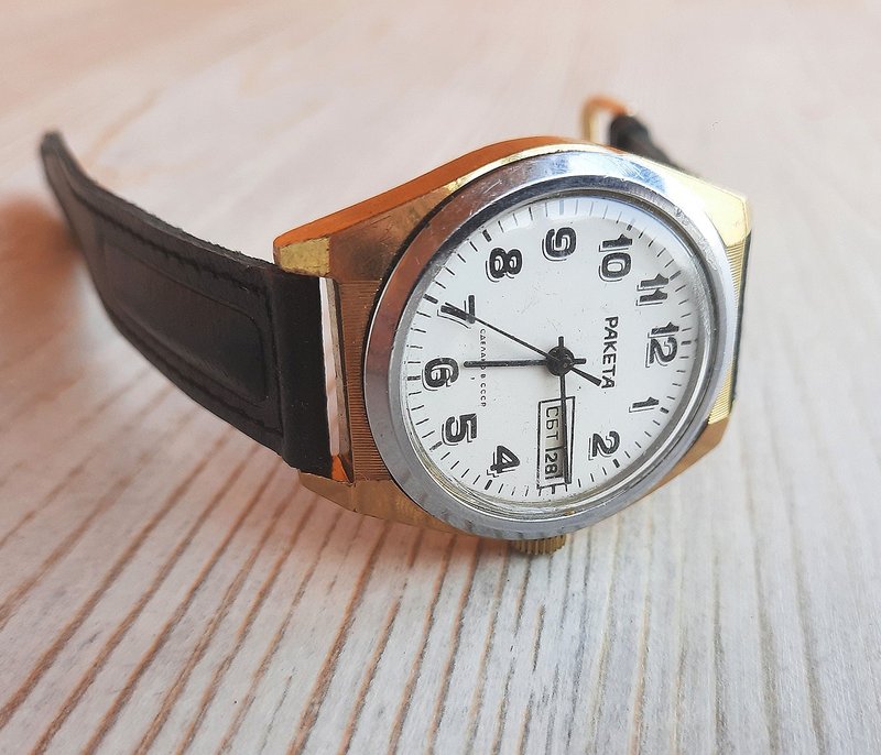 Raketa 2628.H Soviet mens watch wind up – gold plated case watch made in USSR - 男錶/中性錶 - 其他材質 金色