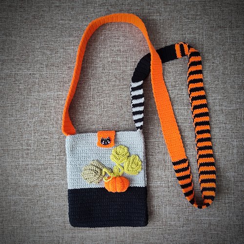 StudioArtOlga Crochet bag pumpkin. Crochet bag for phone. Women's bag. Pumpkin bag crochet.