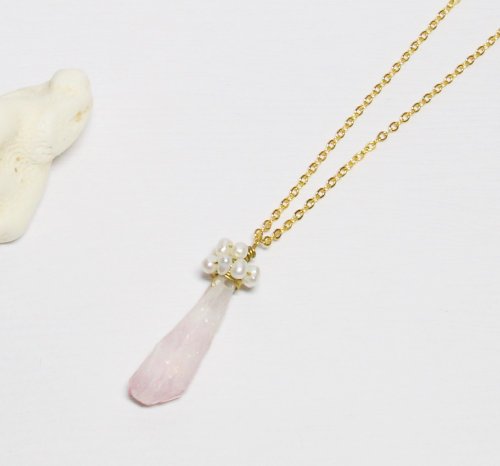 Pearl aura - Crystal White color pink stone plated Bronze necklace original stone Hands minimalist personality