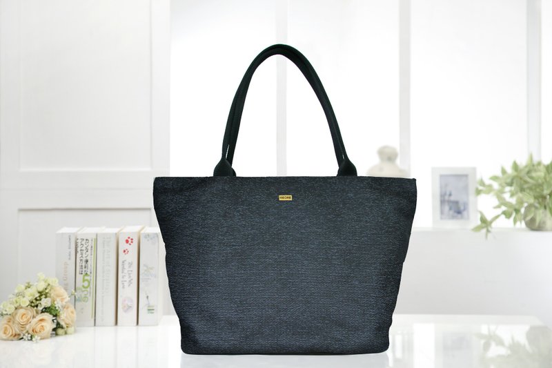 Handmade Shoulder / Tote Bag / Jacquard Weave / Water Repellent - กระเป๋าแมสเซนเจอร์ - วัสดุอื่นๆ สีน้ำเงิน