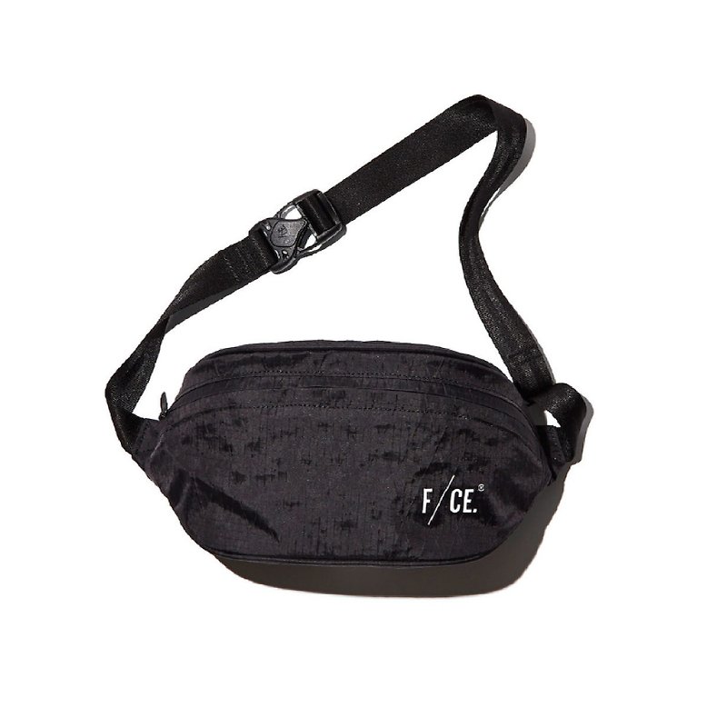 F/CE. x DYCTEAM - X-PAC Weist Body Bag (BLACK/Black) - กระเป๋าแมสเซนเจอร์ - วัสดุกันนำ้ สีดำ