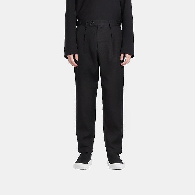 Nine-point suit trousers with waist buckle - กางเกงขายาว - ผ้าฝ้าย/ผ้าลินิน สีดำ