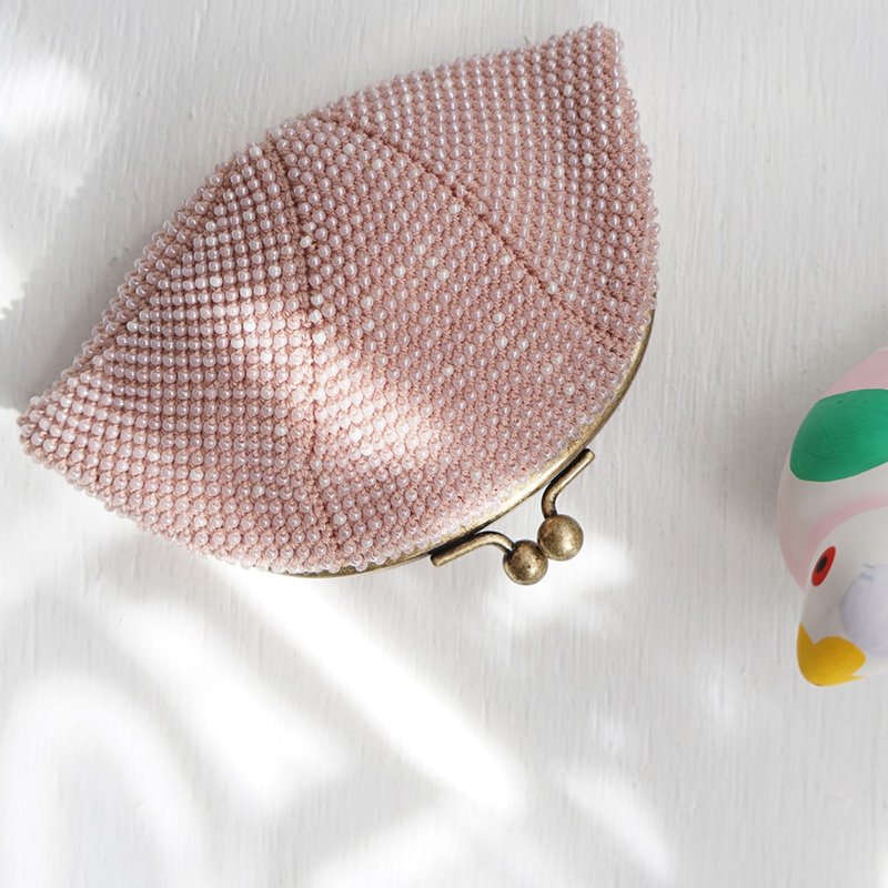 Ba-ba handmade Seedbeads crochet pouch No.1656 - 零錢包/小錢包 - 其他材質 粉紅色