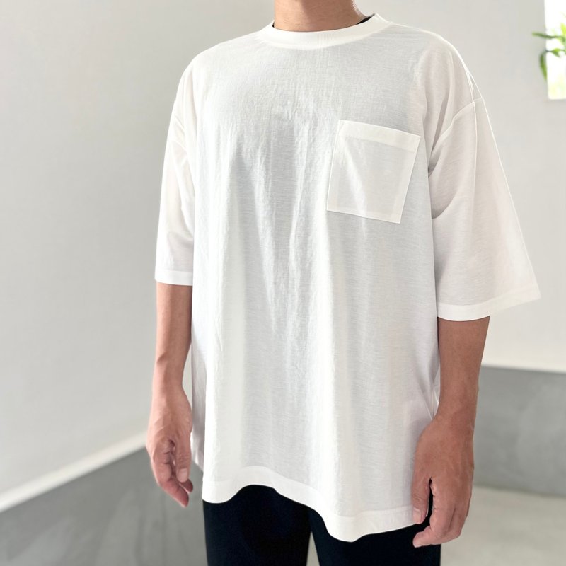 2025新作【接触冷感】ユニセックス　サイドスリット ポケット付 ルーズフィット Tシャツ【ホワイト】 - 女 T 恤 - 尼龍 白色