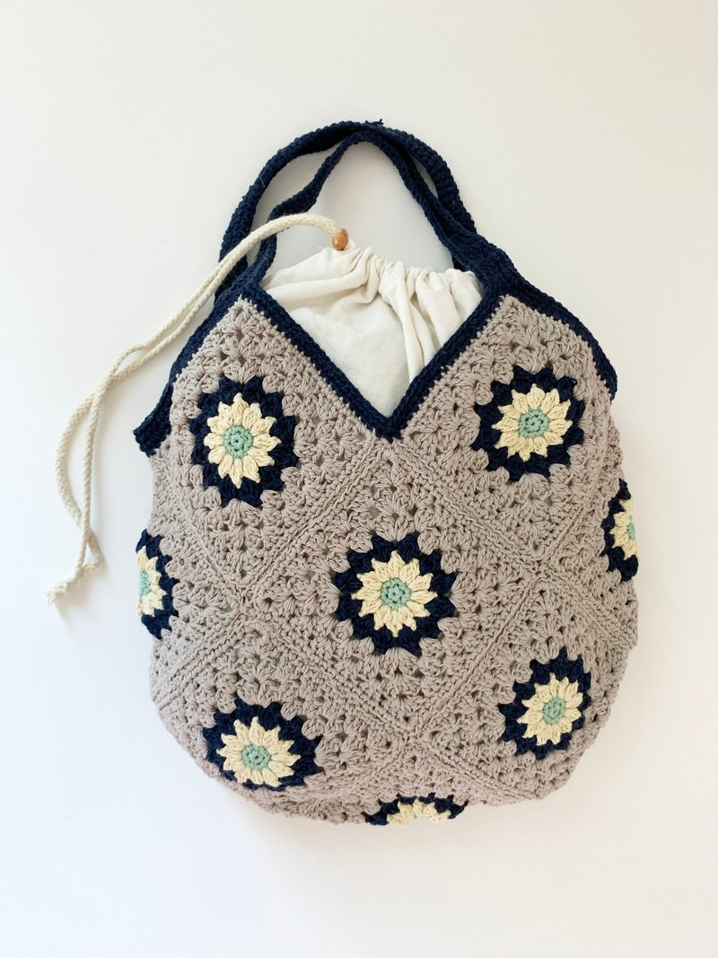 Crochet granny square bag - Handbags & Totes - Cotton & Hemp Multicolor