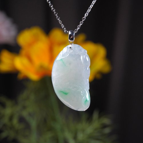 瓔珞珠寶盒 E.L.Jewelry Box 冰種飄綠花翡翠福瓜項鍊 18K金墜頭 | 天然緬甸玉翡翠A貨 | 送禮