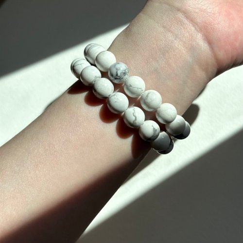 インドの聖石】ホワイトターコイズ純珠ブレスレット 悪霊除け