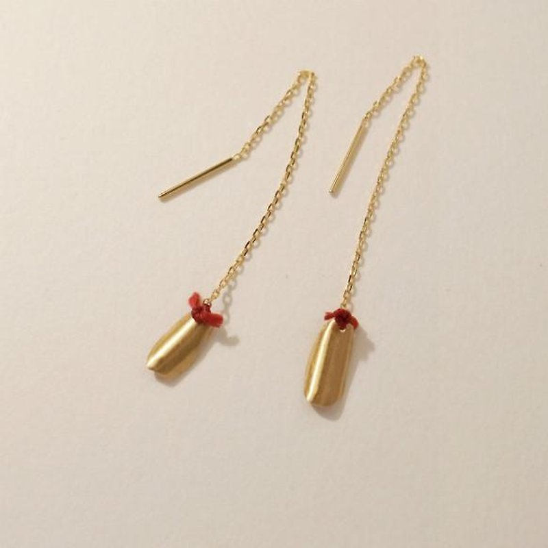 breeze 18K Gold Long Earrings Roll (M) Red Left and Right Pair Ladies Minimalist - ต่างหู - เครื่องประดับ 