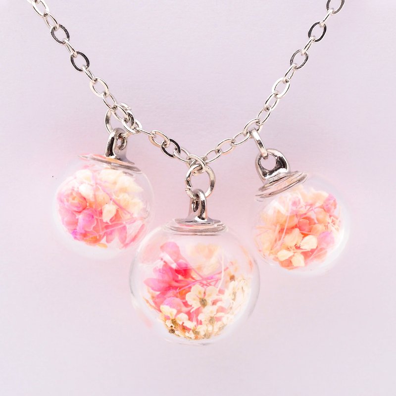 「OMYWAY」Handmade three Dried Flower Necklace - Glass Globe Necklace - สร้อยติดคอ - แก้ว ขาว