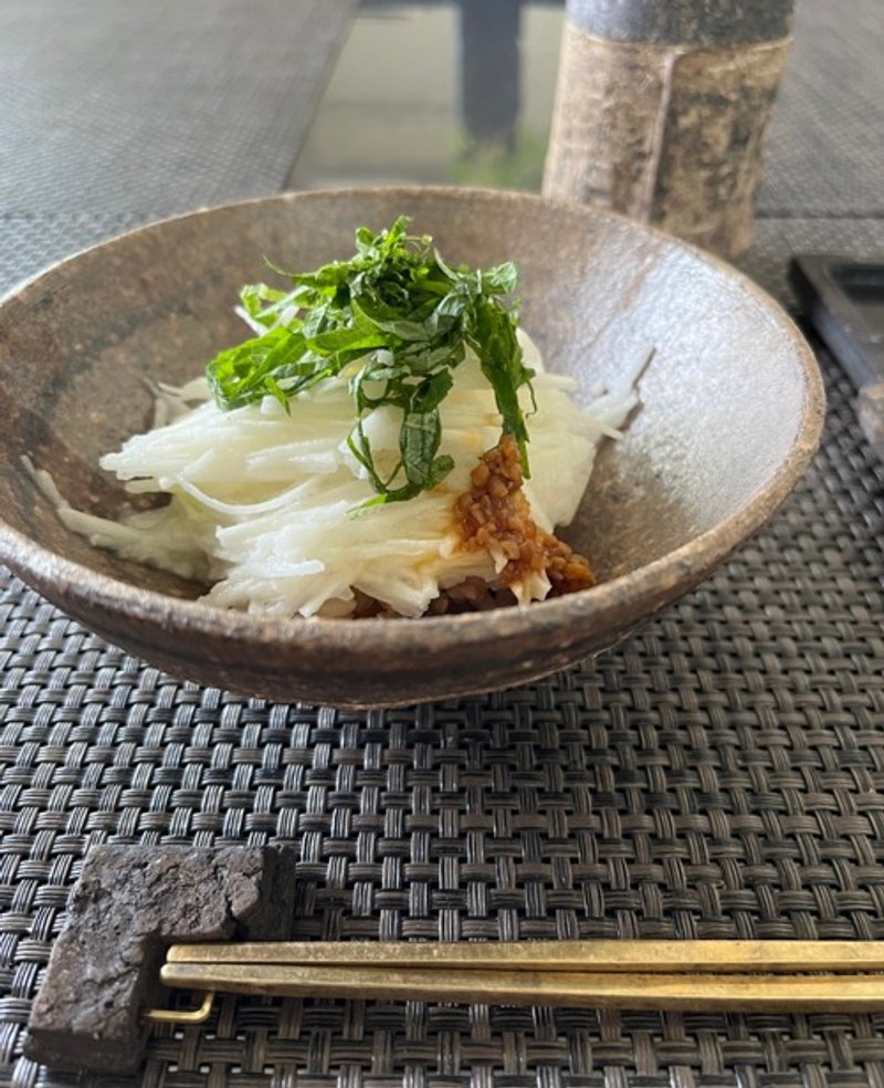 Pinkoi 代購 -  (重新上市) 陶瓷泥繪茶碗、扁碗 - 碗 - 陶 