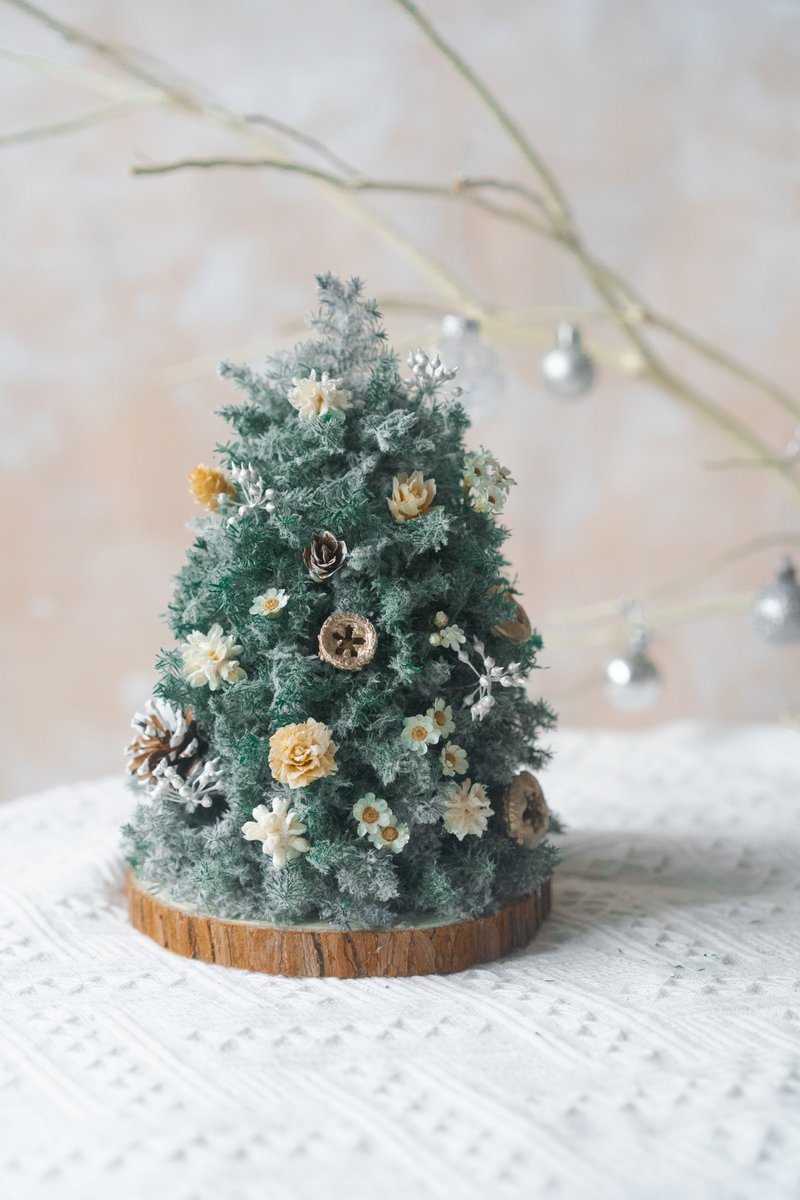 Everlasting Christmas Tree Christmas Gift Exchange Gift Christmas Tree - ช่อดอกไม้แห้ง - พืช/ดอกไม้ 