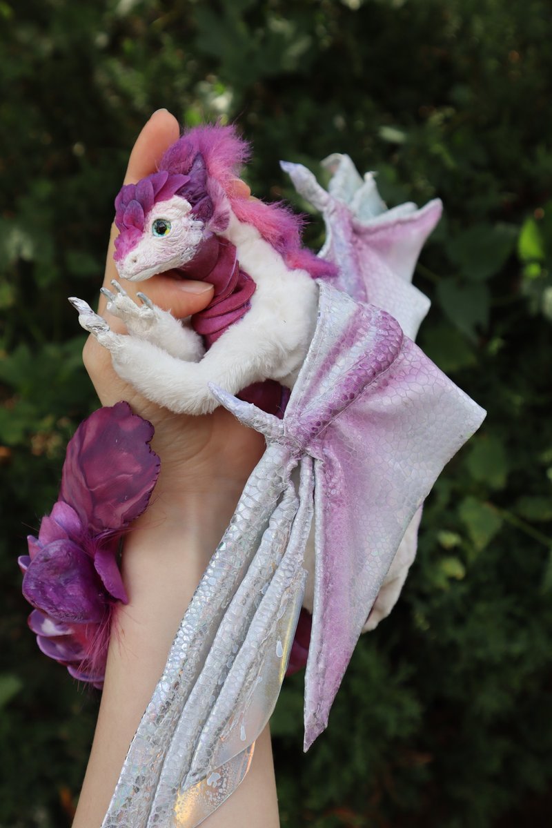 Flower Orchid Dragon fantasy animal art doll - 玩偶/公仔 - 其他人造纖維 多色