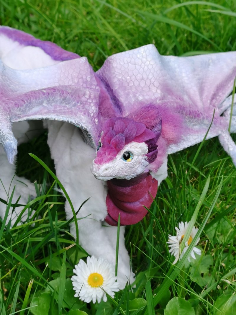 Flower Orchid Dragon fly fantasy animal art doll - 公仔/玩偶 - 其他人造纖維 多色