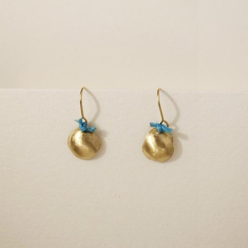 18K Gold Hook Earrings Single Blue Left and Right Pair Women's Minimalist - ต่างหู - เครื่องประดับ สีทอง