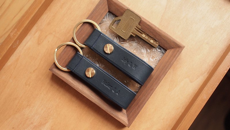 Customized Italian leather keychain/keychain (can be engraved) - ที่ห้อยกุญแจ - หนังแท้ หลากหลายสี