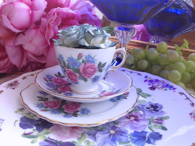 安妮瘋古物英國製骨瓷粉紅玫瑰花束系列 花茶杯,咖啡杯三件組浪漫 生日禮物 下午茶 - 茶壺/茶杯/茶具 - 瓷 
